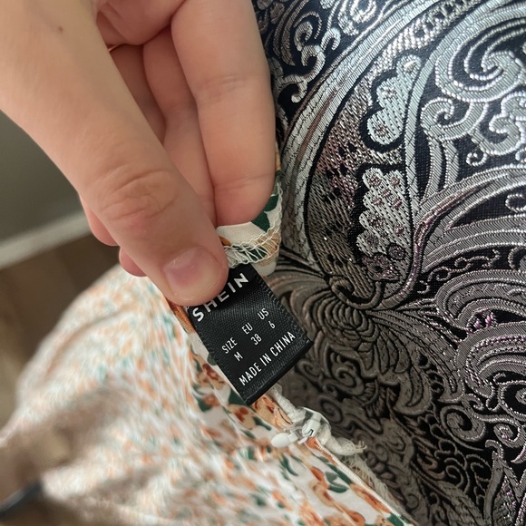 SHEIN dress - Picture 5 of 5